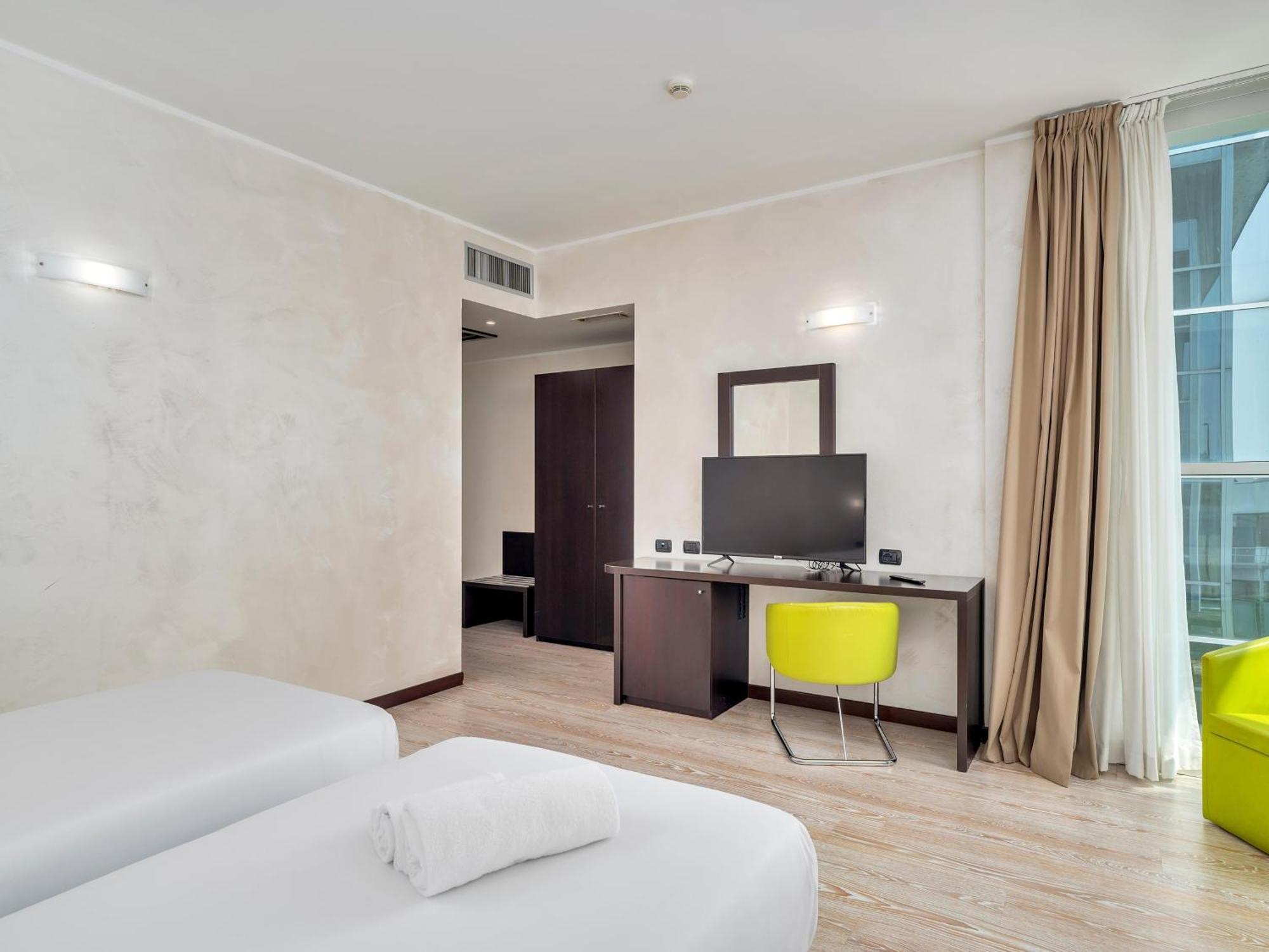 B&B Hotel Park Hotel Cassano Кассано-д'Адда Экстерьер фото