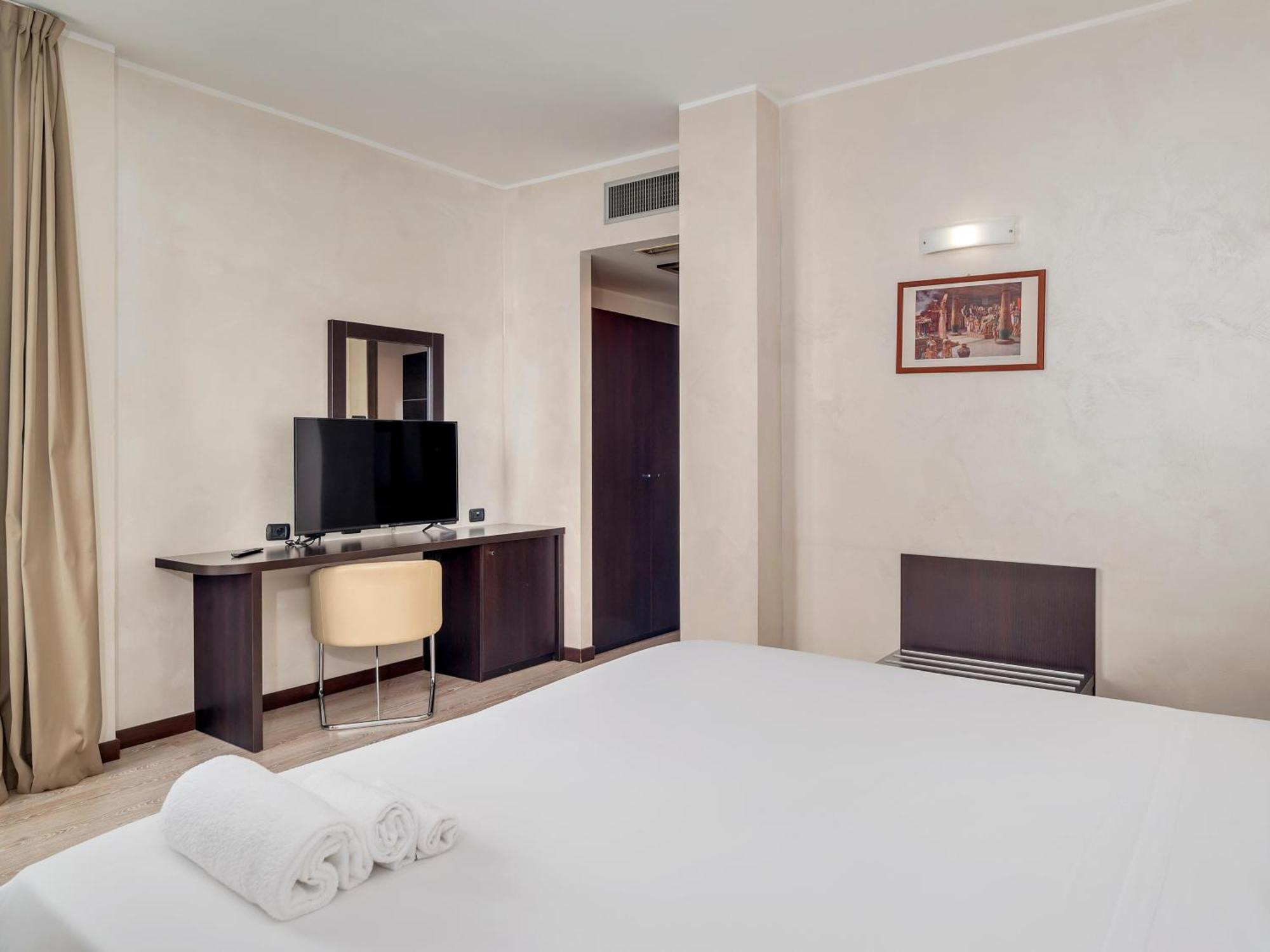 B&B Hotel Park Hotel Cassano Кассано-д'Адда Экстерьер фото