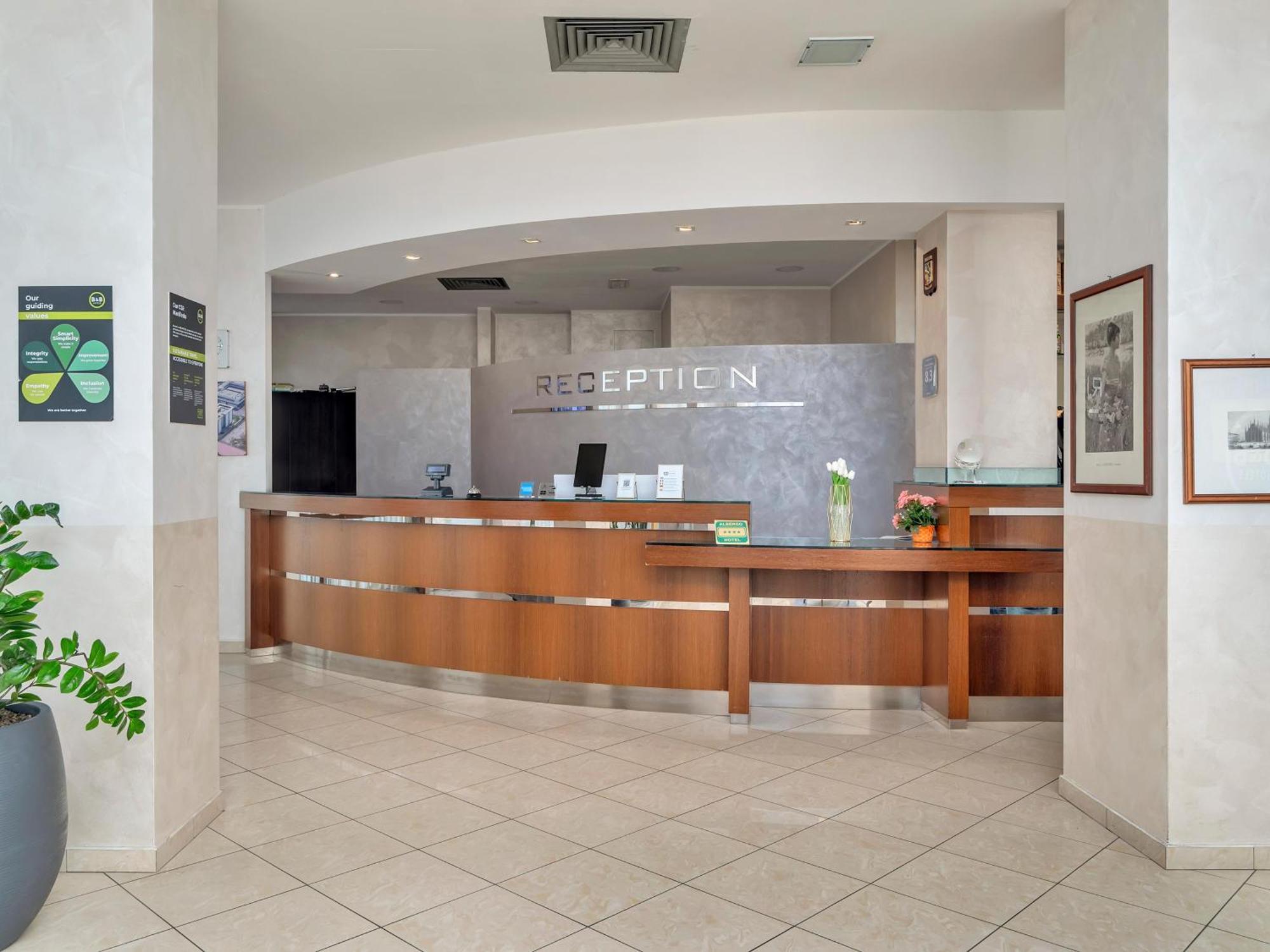 B&B Hotel Park Hotel Cassano Кассано-д'Адда Экстерьер фото
